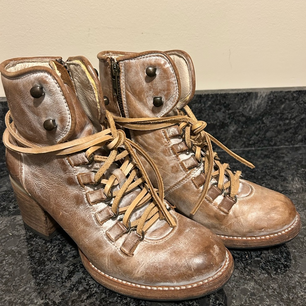Freebird Devin Leather Ankle Boots